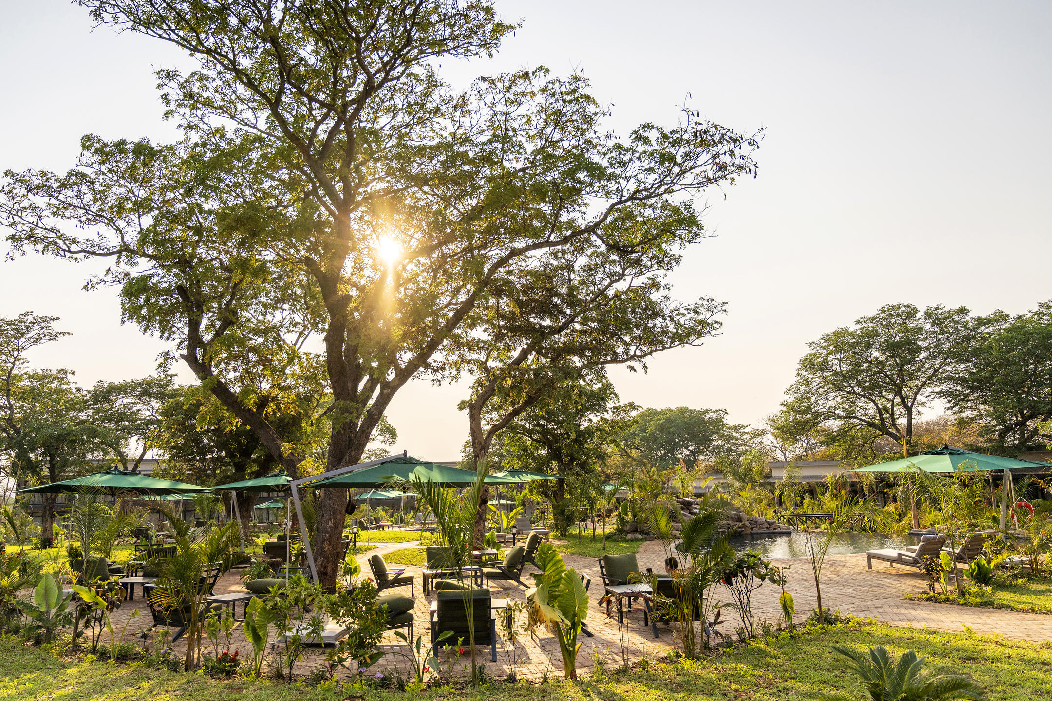 Waterfalls Lodge thumbnail 7